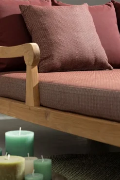 Daybed><noscript><img width=